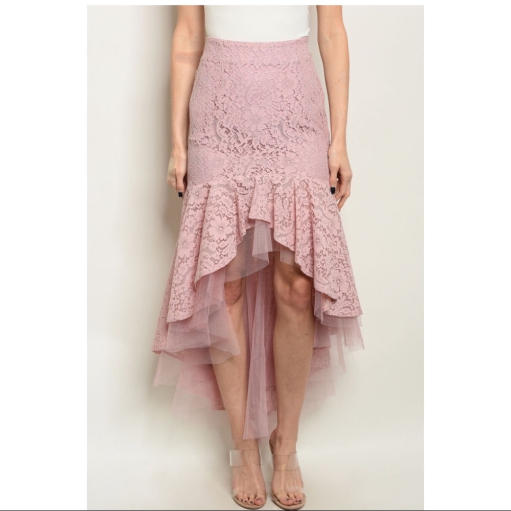 Fancy Blush Lace High-Low Skirt - Picture 4 of 16